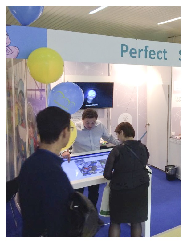 Стенд Perfect Service Solutions в работе